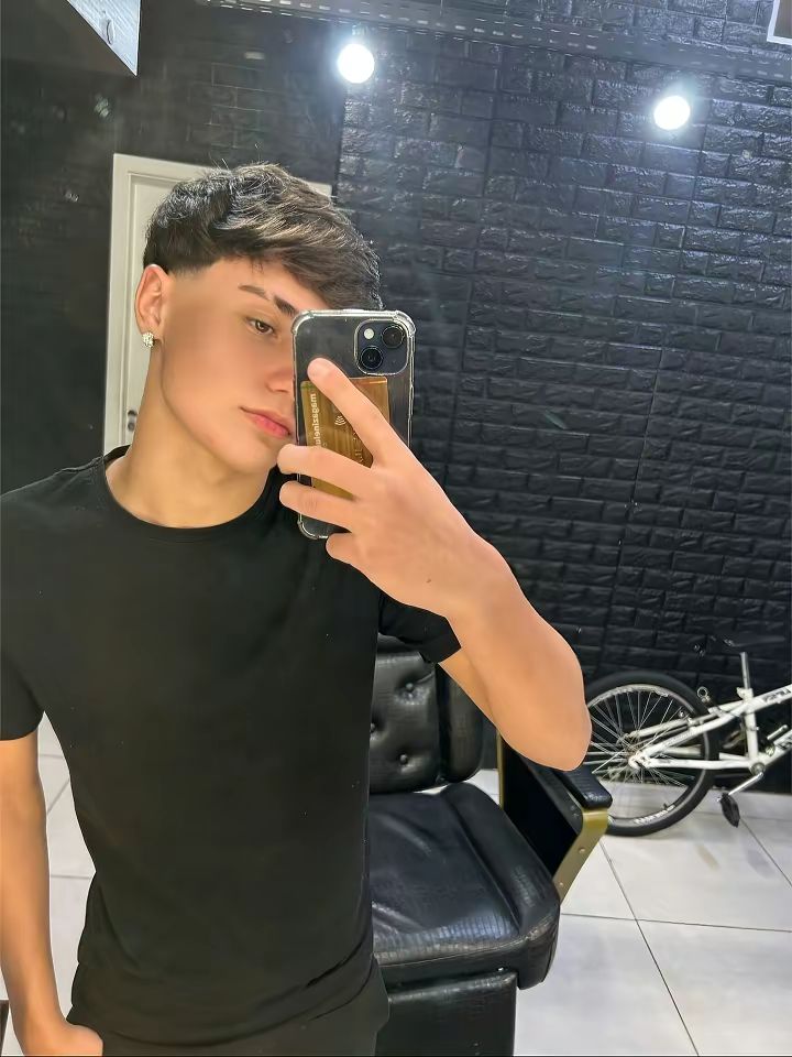 Diego F.