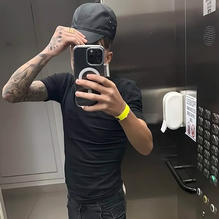 Matheus L.